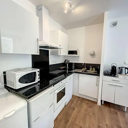 Cosy Avec Ascenseur A 150m De La Et Casino, Wifi Gratuit - Fr-1-361-330